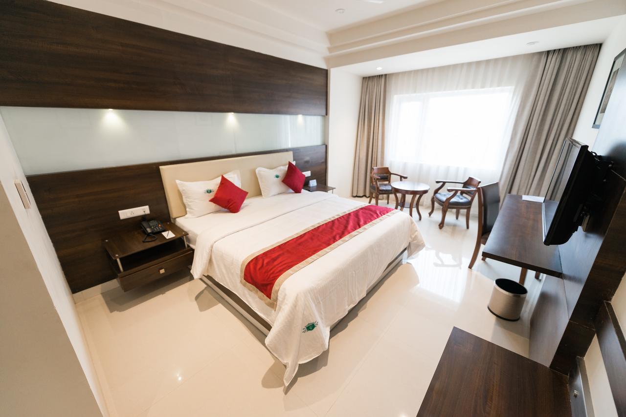 Park Continental Hotel Hyderabad Exterior photo
